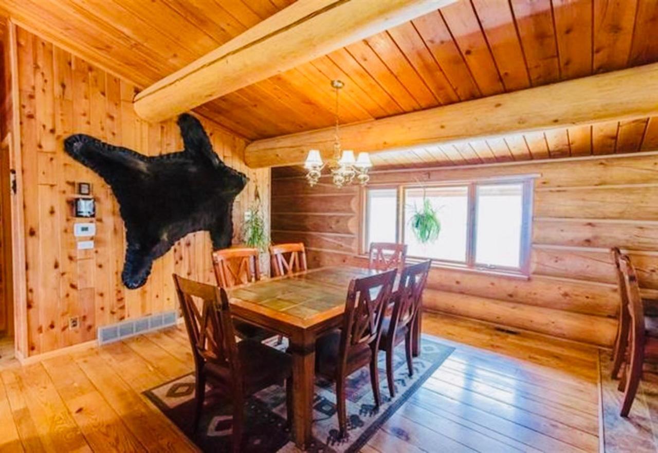 Aurora Villa Φέρμπανκς Εξωτερικό φωτογραφία